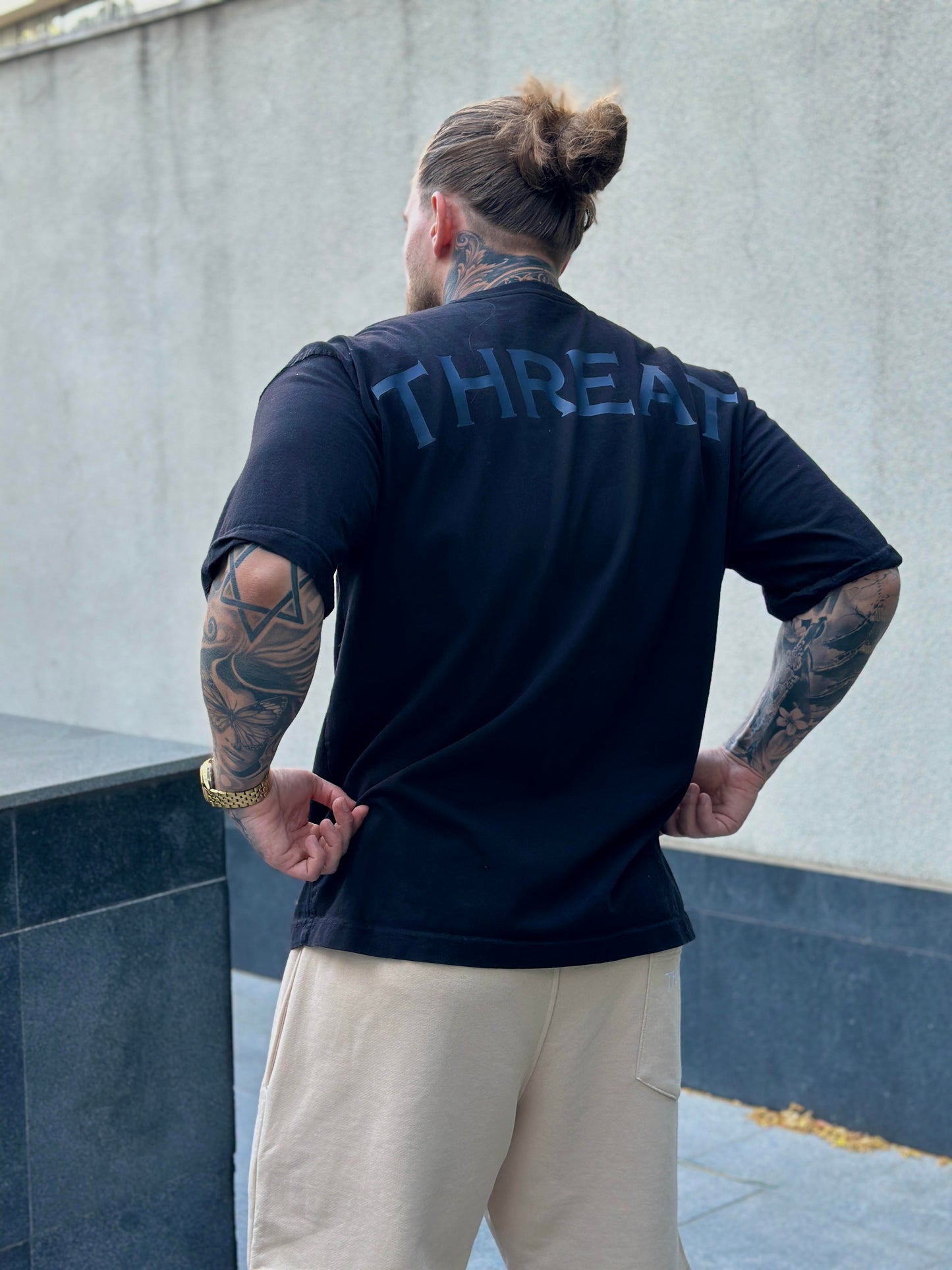 OVERSIZED CUSTOM T-SHIRT 